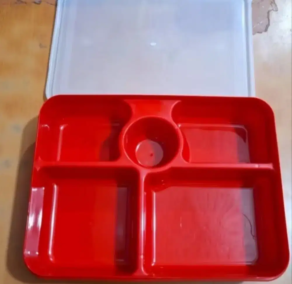 Rantang catering segiempat