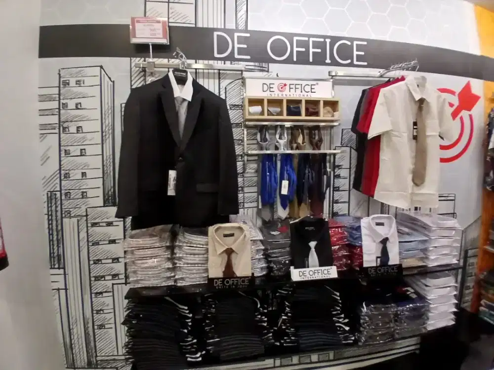 DIBUTUHKAN SPG WANITA UNTUK BRAND DE OFFICE DI YOGYA TOSERBA PEMALANG