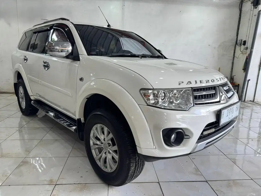 Mitsubishi Pajero 2013