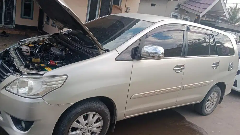 INNOVA DIESEL 2012 TYPE G MANUAL