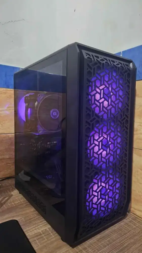 PC GAMING RTX 4060 INTEL i5 13600KF