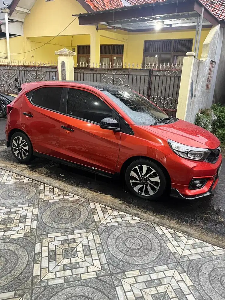 Brio RS Urbanite 2021 - Tipe Tertinggi