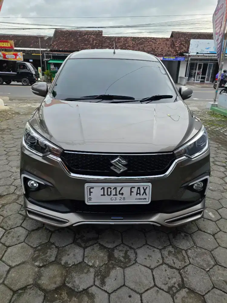 Ertiga sport hybrid matic tahun 2023