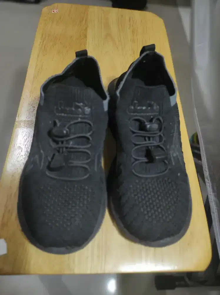 Sepatu Anak merk Diadora 31