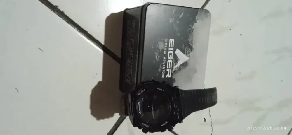 Jam digital eiger tropical adventure