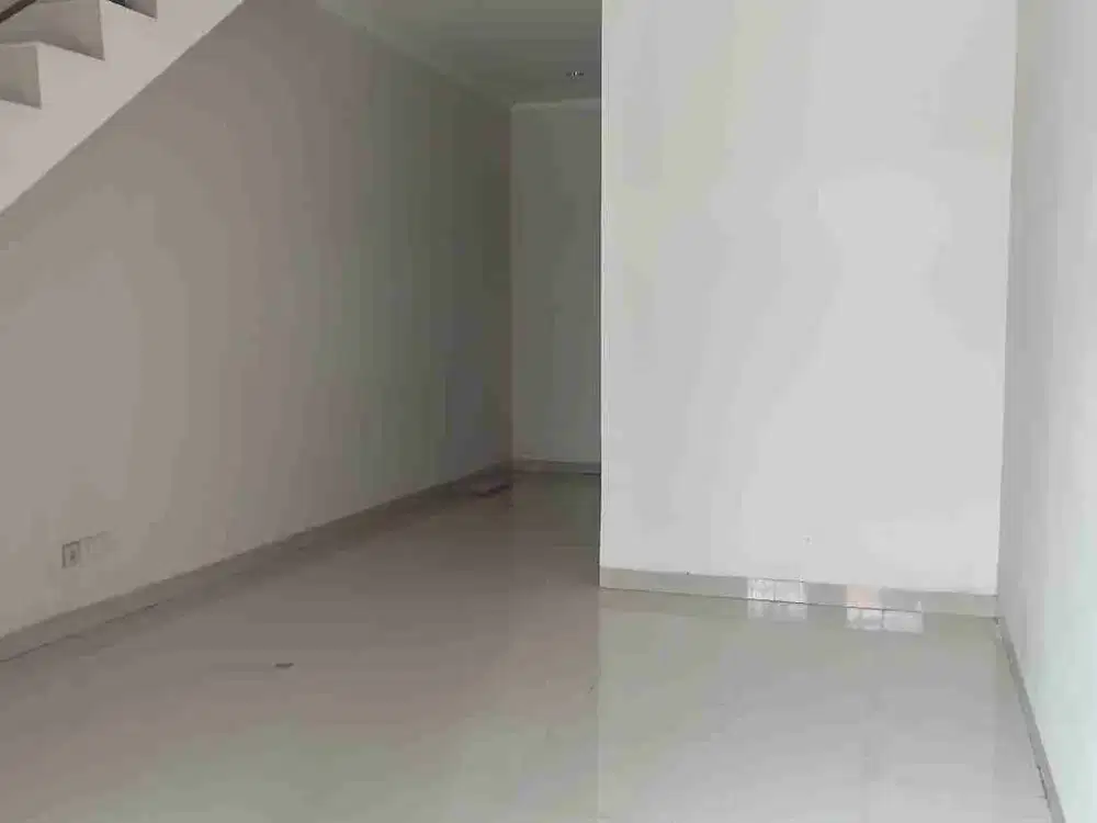 D jual rumah taman palem lestari