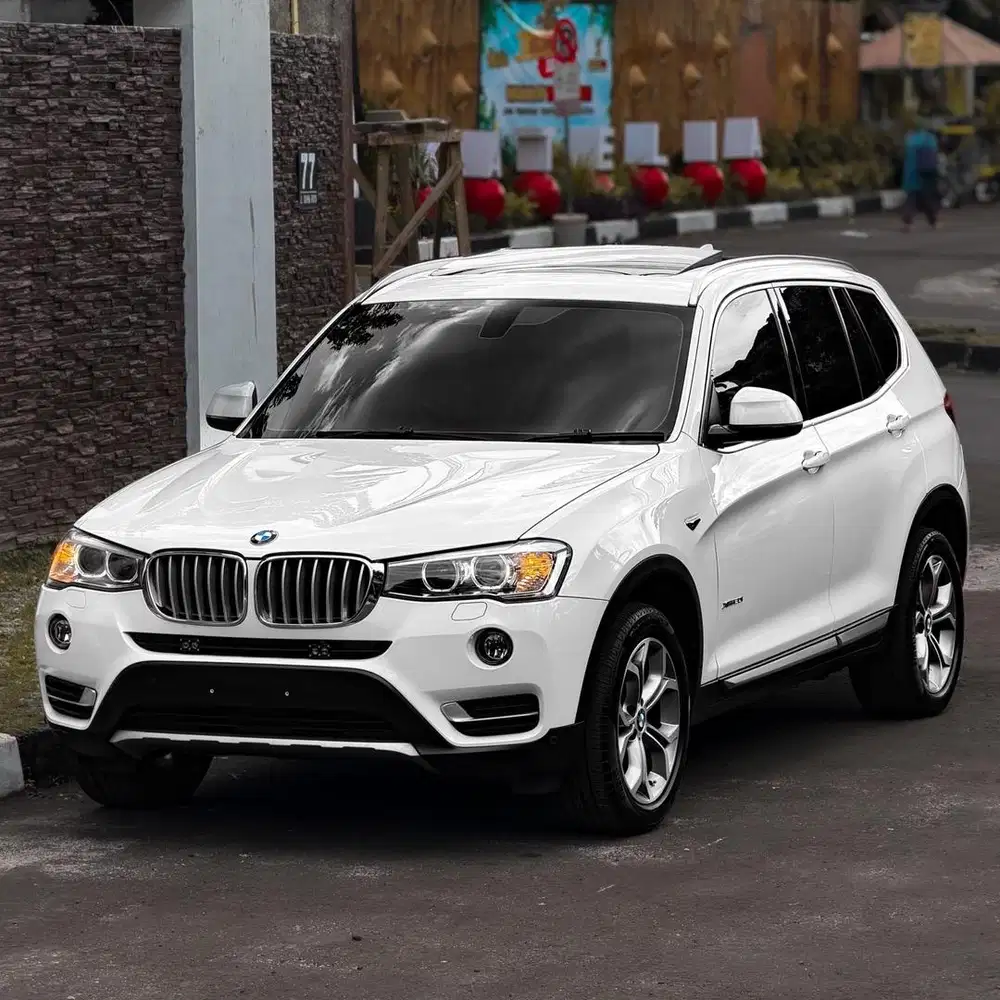 (CASH) BMW X3 F25 LCI xDrive 2017