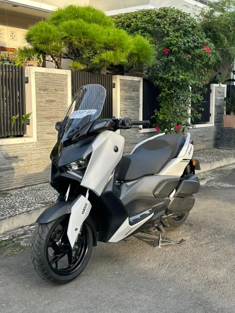 Xmax 2023 abs grey favorite