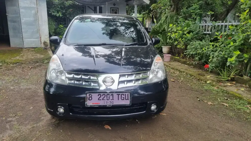 Grand Livina 1.8 MT 2008 a.n Sendiri