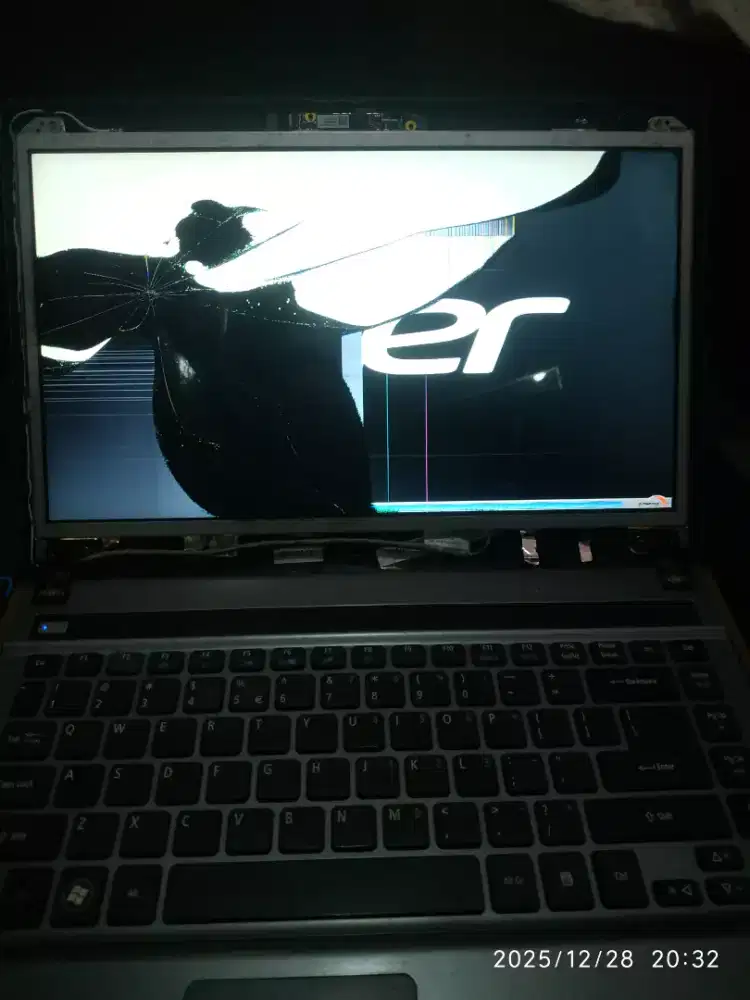 Jual Laptop Acer core i3 Kondisi Apa adanya