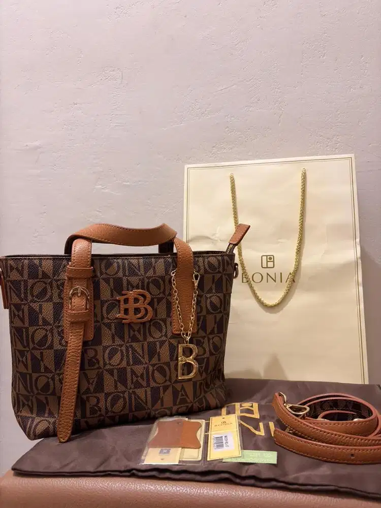 Preloved Tas Bonia Mini Tote Monogram