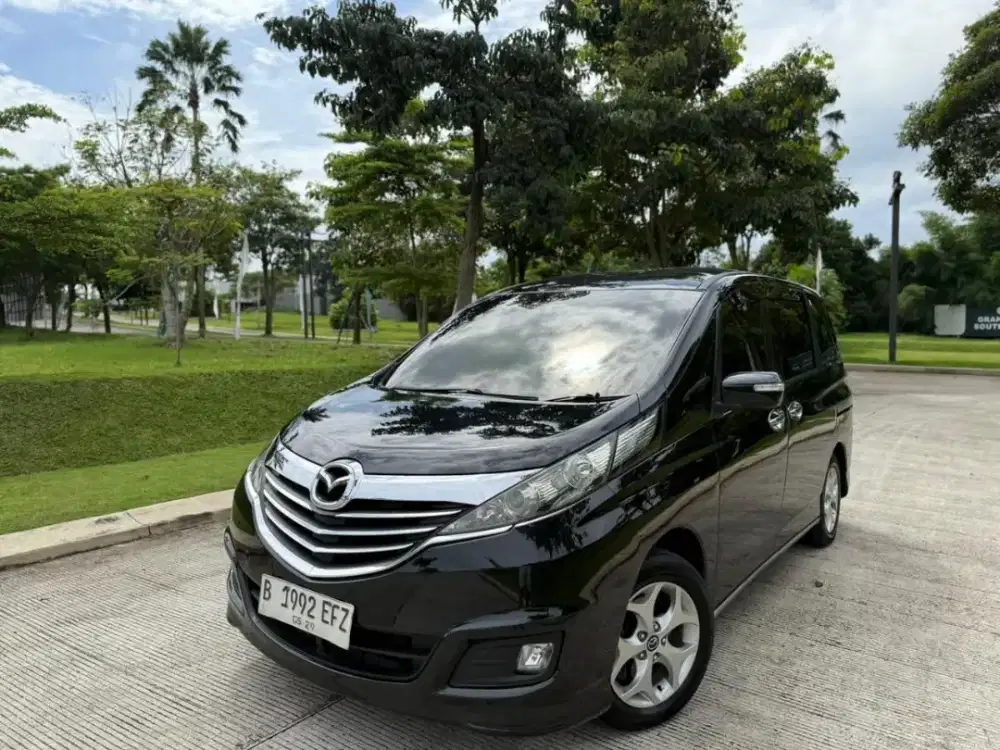 Mazda Biante Skyactive 2014 Bensin