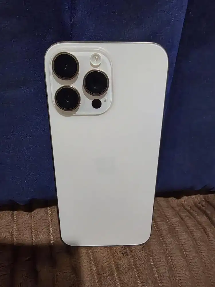 JUAL iPhone 16 Pro Max 256GB – Desert Titanium (Like New)