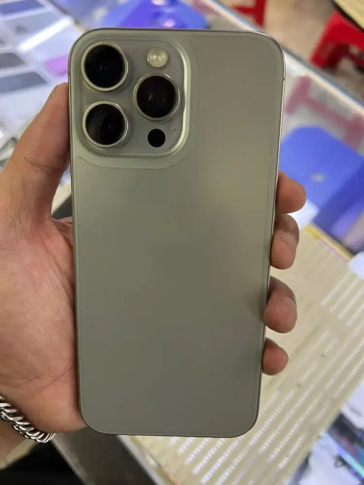 Iphone 16 promax 256 ibox bh 100 garansi panjang oktober 2026