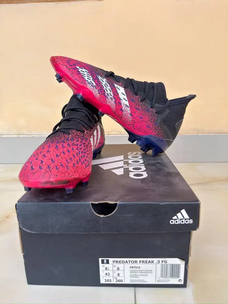 Adidas Predator Freak.3 FG Size 42