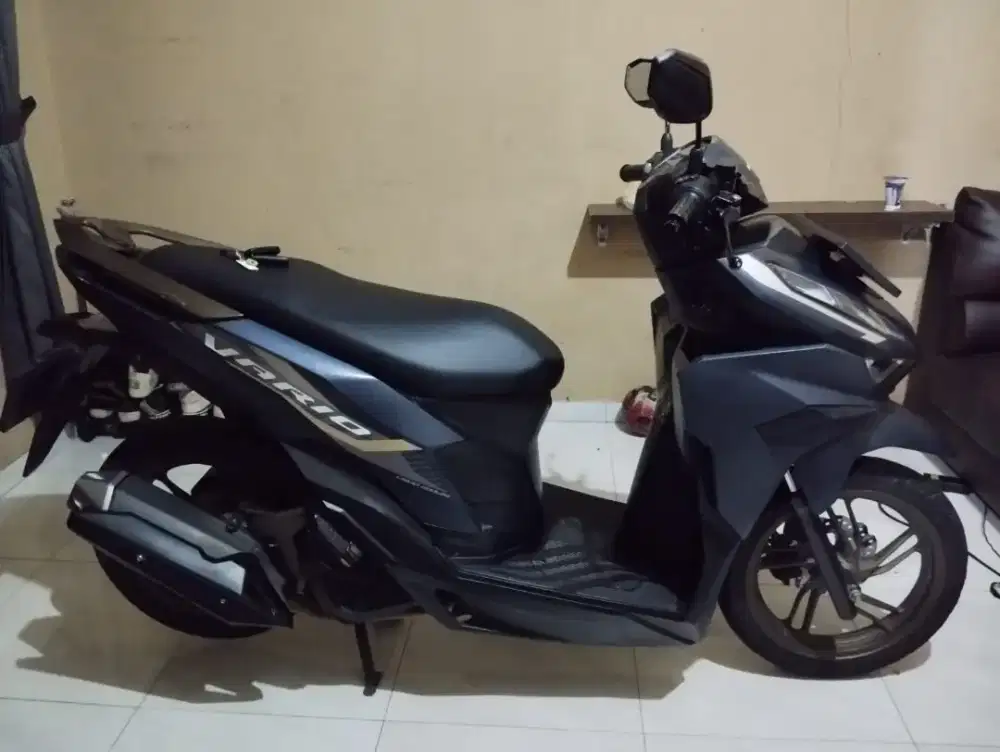 Vario  125 keyles 2023 mukus, satu tangan dari baru