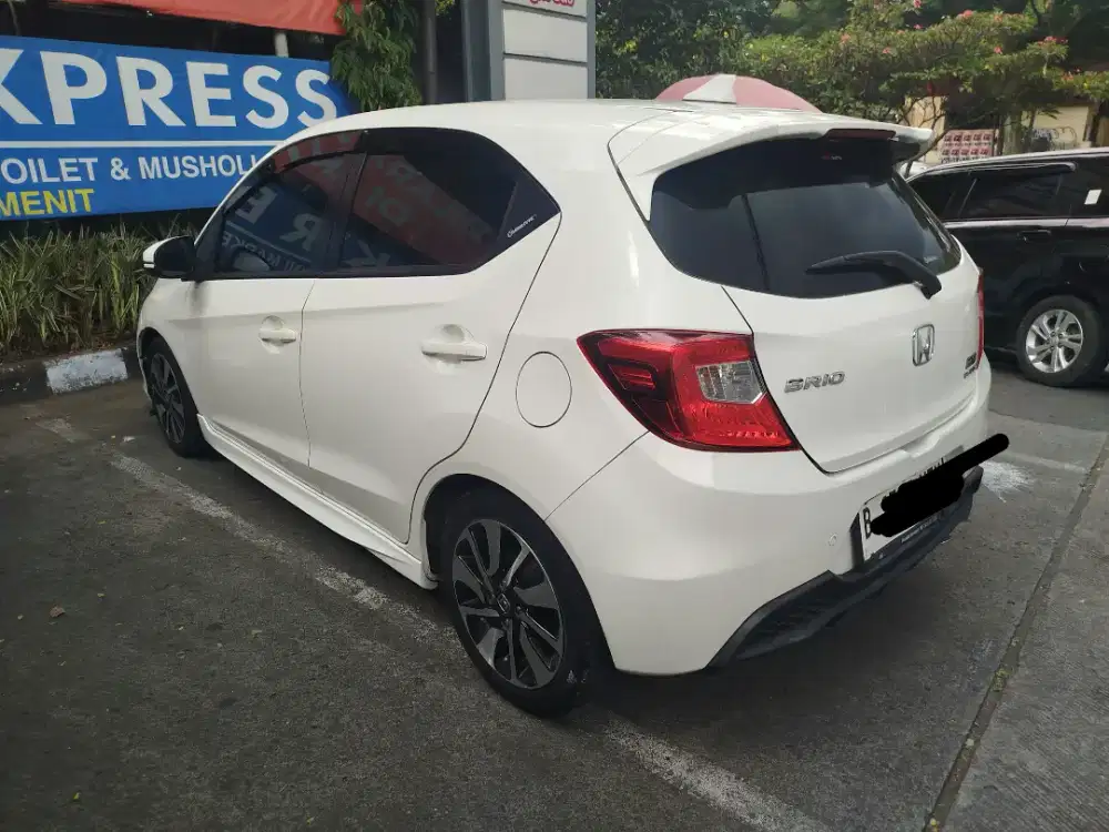 Harga cash low km 40rb Honda Brio RS AT istw