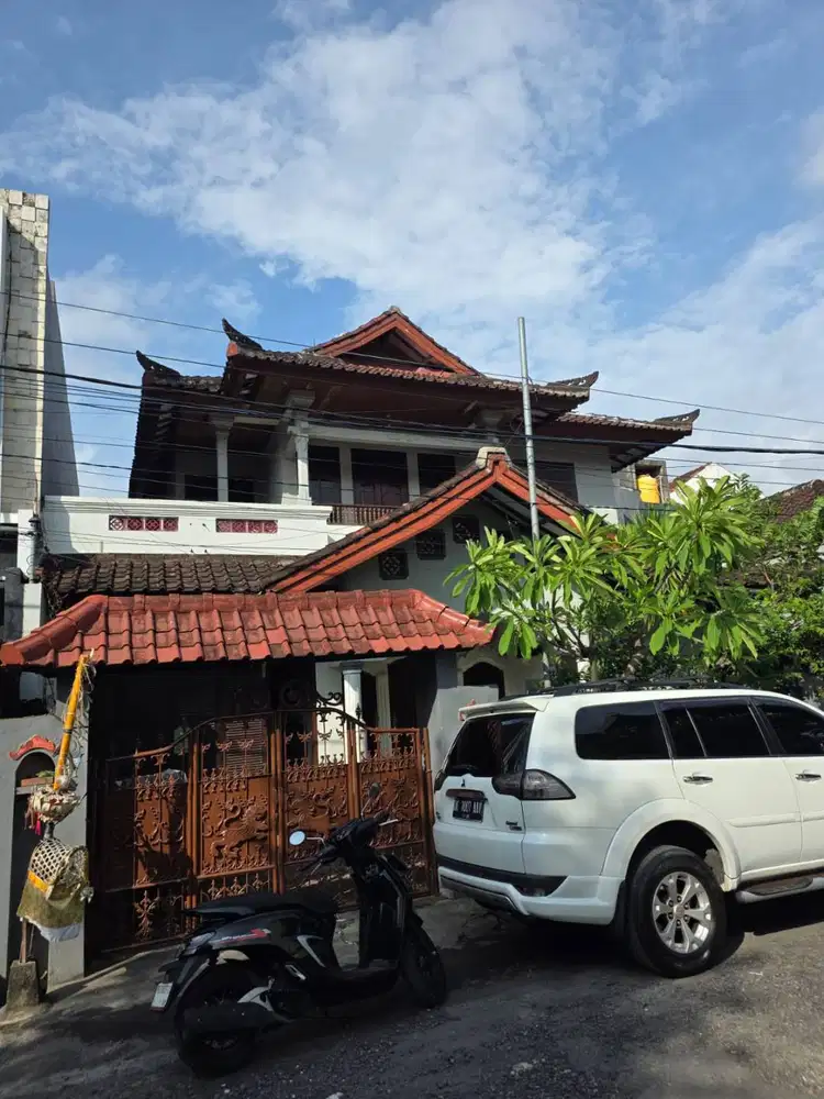 Rumah 2 Lantai, Dekat kawasan kuliner strategis Teuku Umar Barat