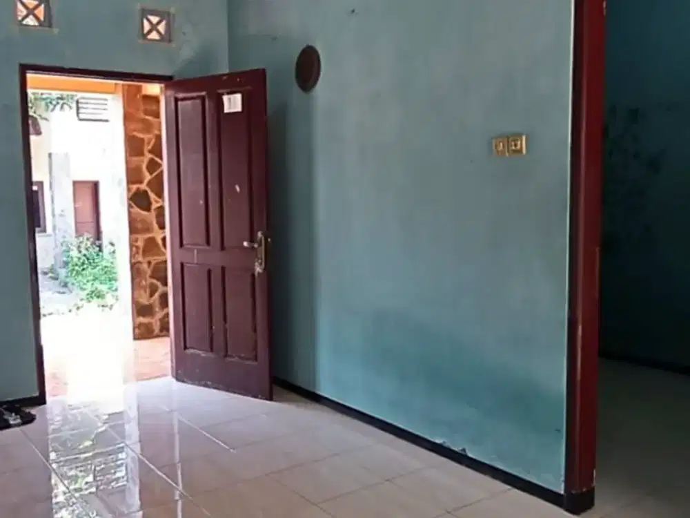 LANGKA Rumah Strategis Jln Bunga Dewandaru Dekat Suhat