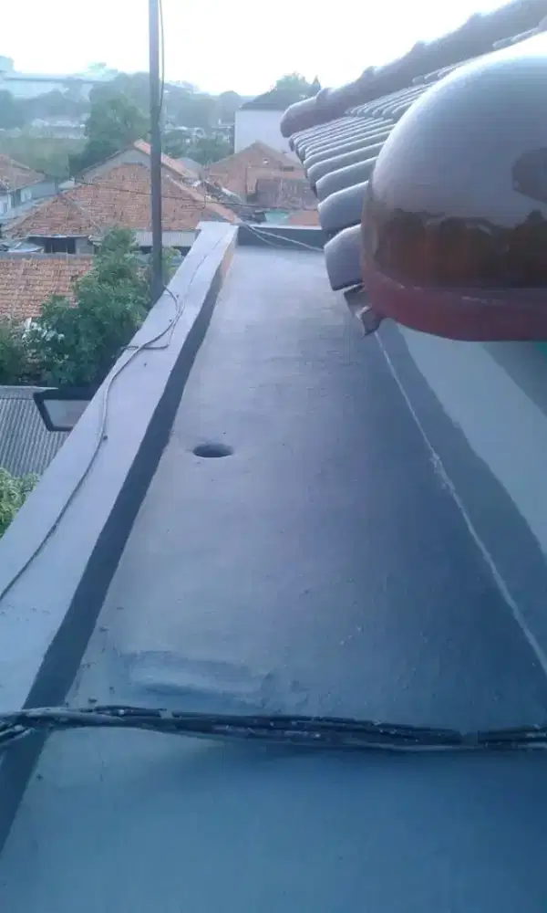 TukanG peRbaikan atap rmh bocor.dak rembes