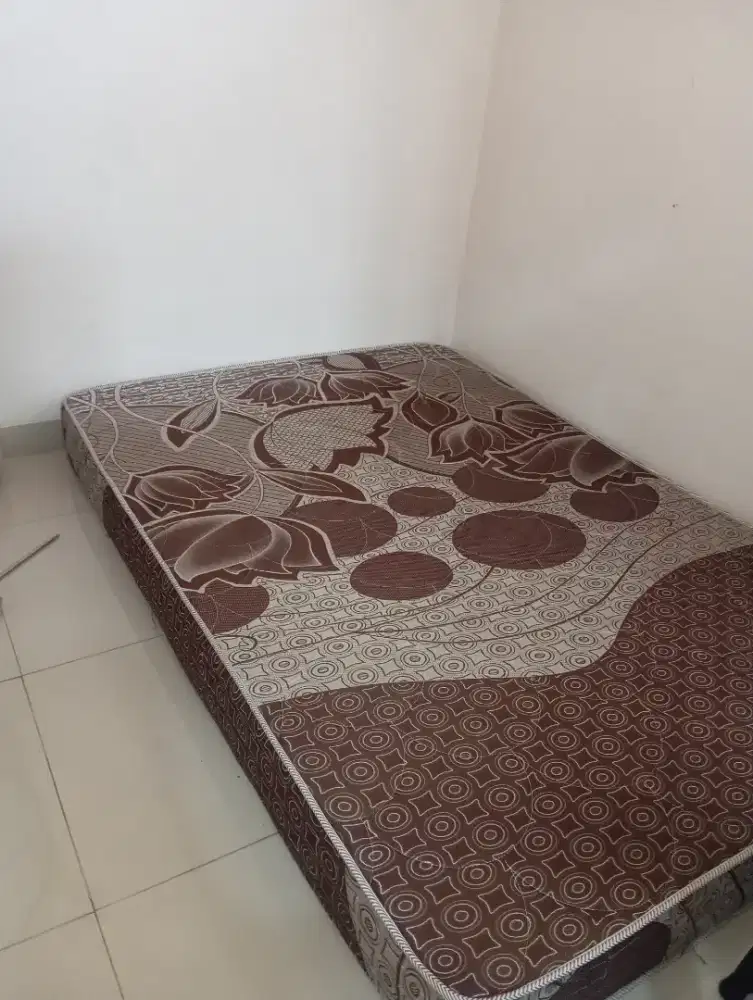 Kasur Inoac 140*200 Baru 3 bulan [NEGO]