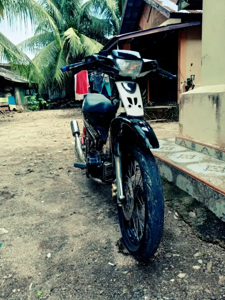 Yamaha F1Zr tahun 2002