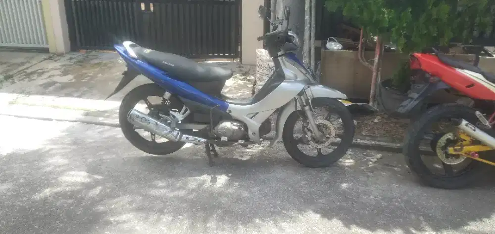 Jupiter z 2004 lengkap