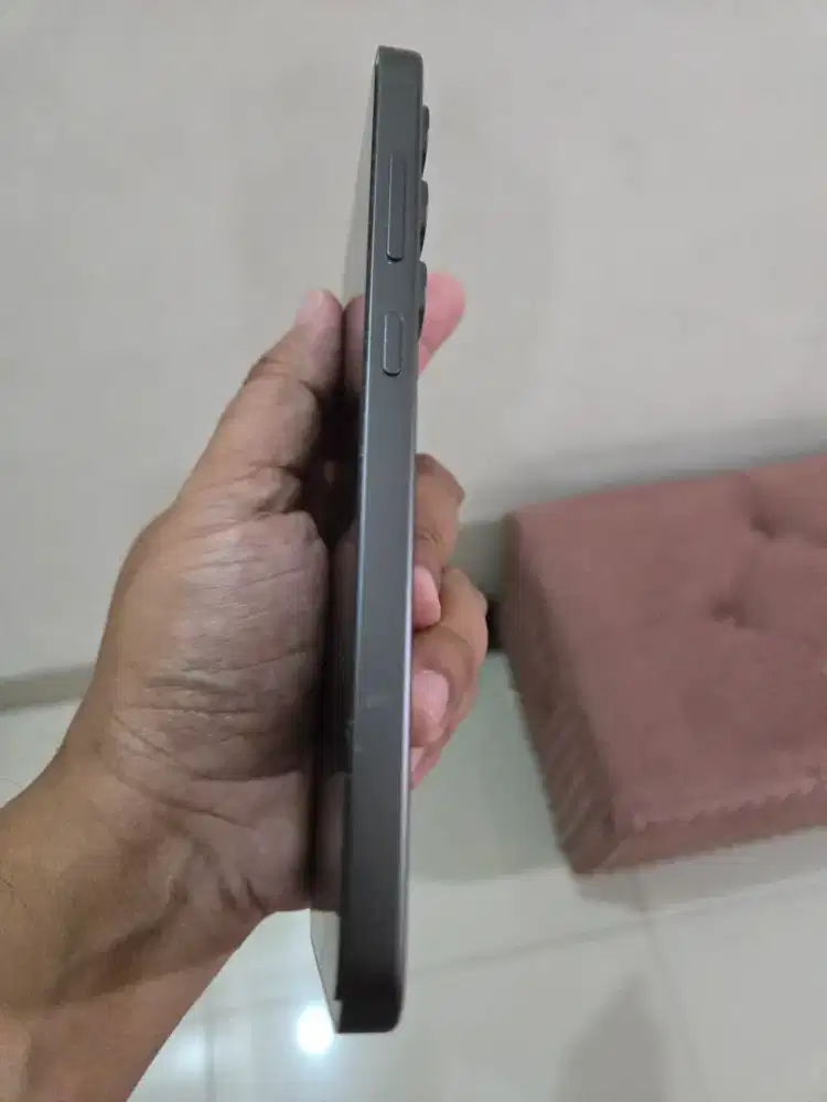 Samsung S24 FE 8/256