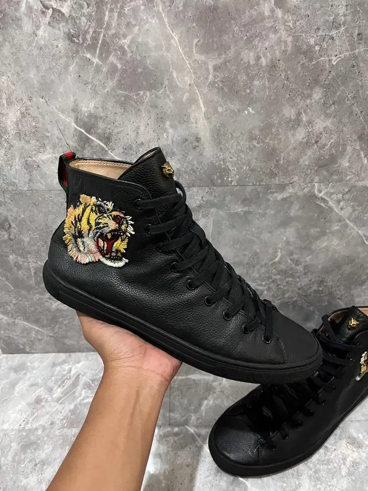 Sepatu Gucci Original Sneakers boots prelov not bally lv prada louis