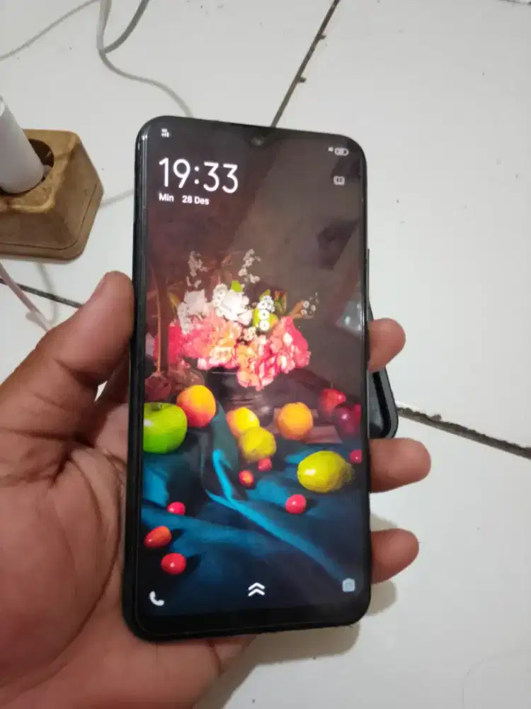 Vivo y17 4/128 normal