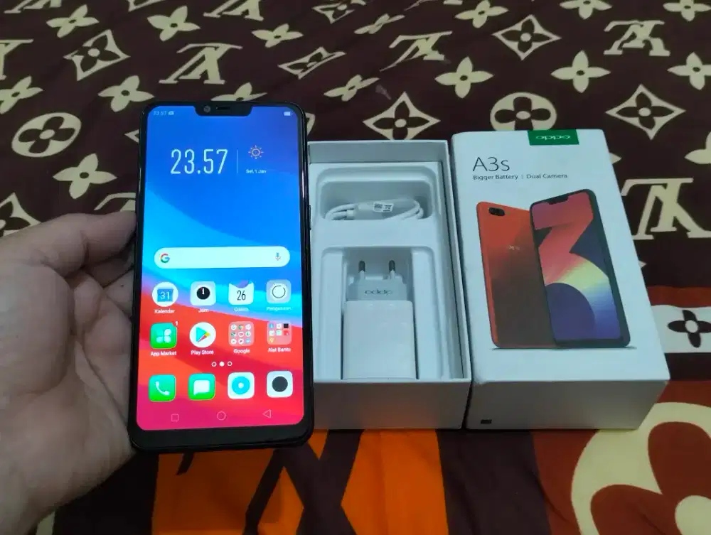 OPPO A3S RAM 6GB / 128GB 4G LTE Duos 6,2in Face iD Mulus BUTUH UANG