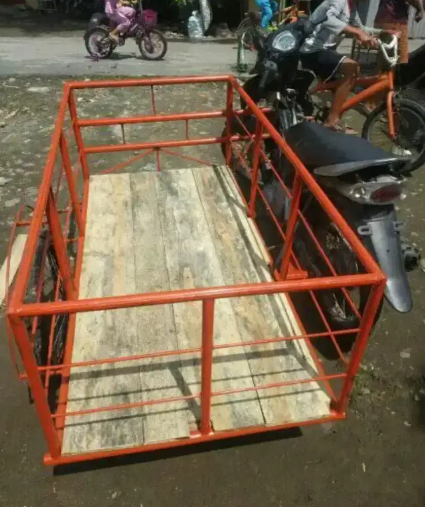 Spesialis buat trmpahan sasis becak barang