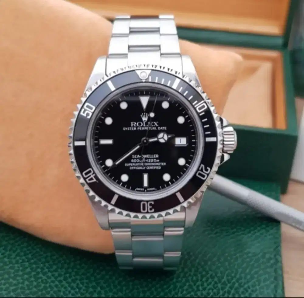 ROLEX 
SEA-DWELLER 4000