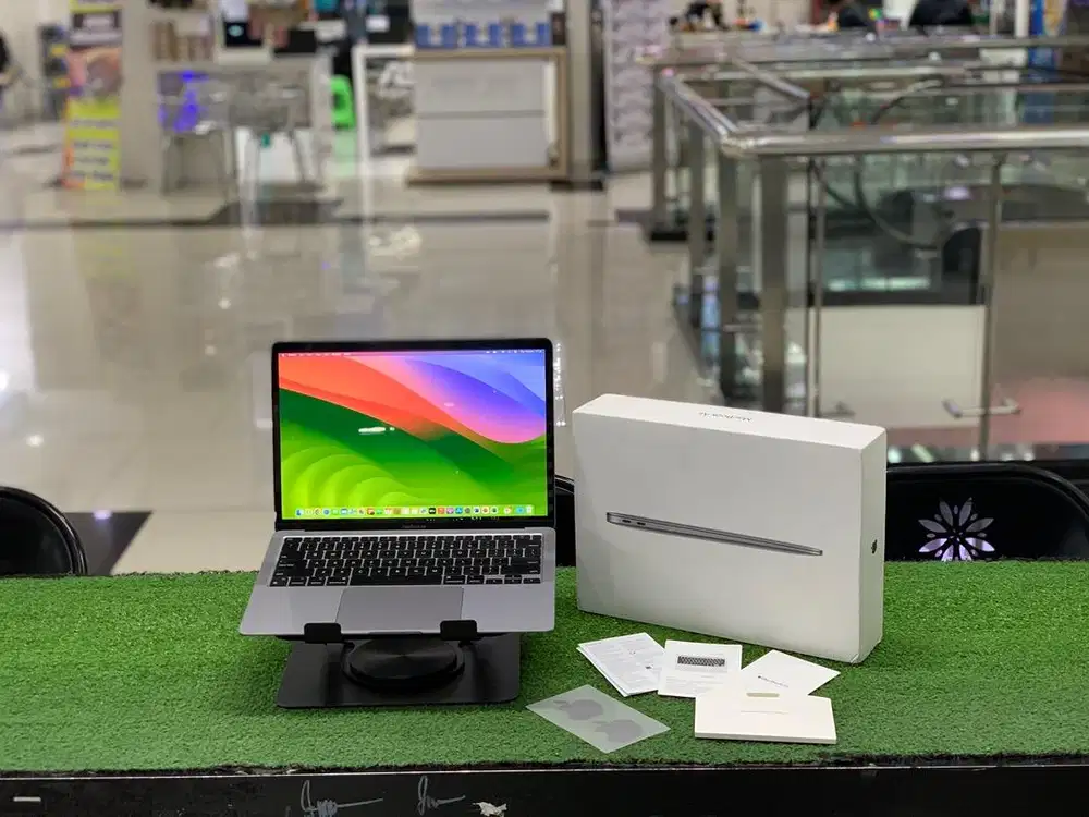 macbook air m1 ex ibox 8GB/256GB