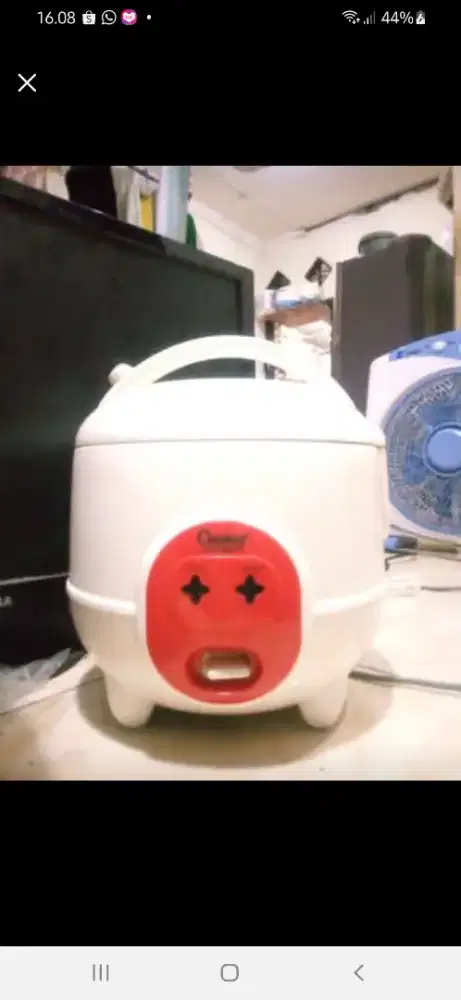 mejikom normal bgt siap pakai tinggal Colok. kondisi tutupny  di foto