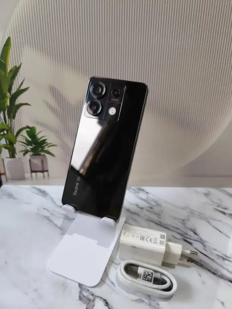 Redmi Note 13 pro 5G Ram 8/256 Hp dan charger