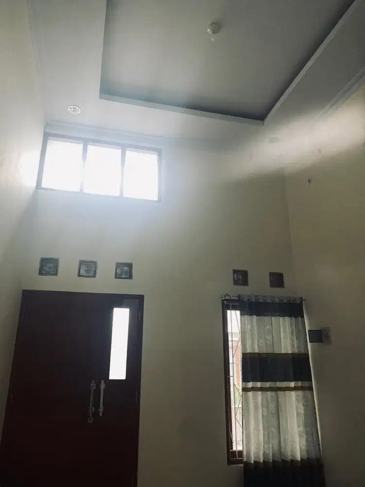 Disewakan Rumah di  Gentan Solo