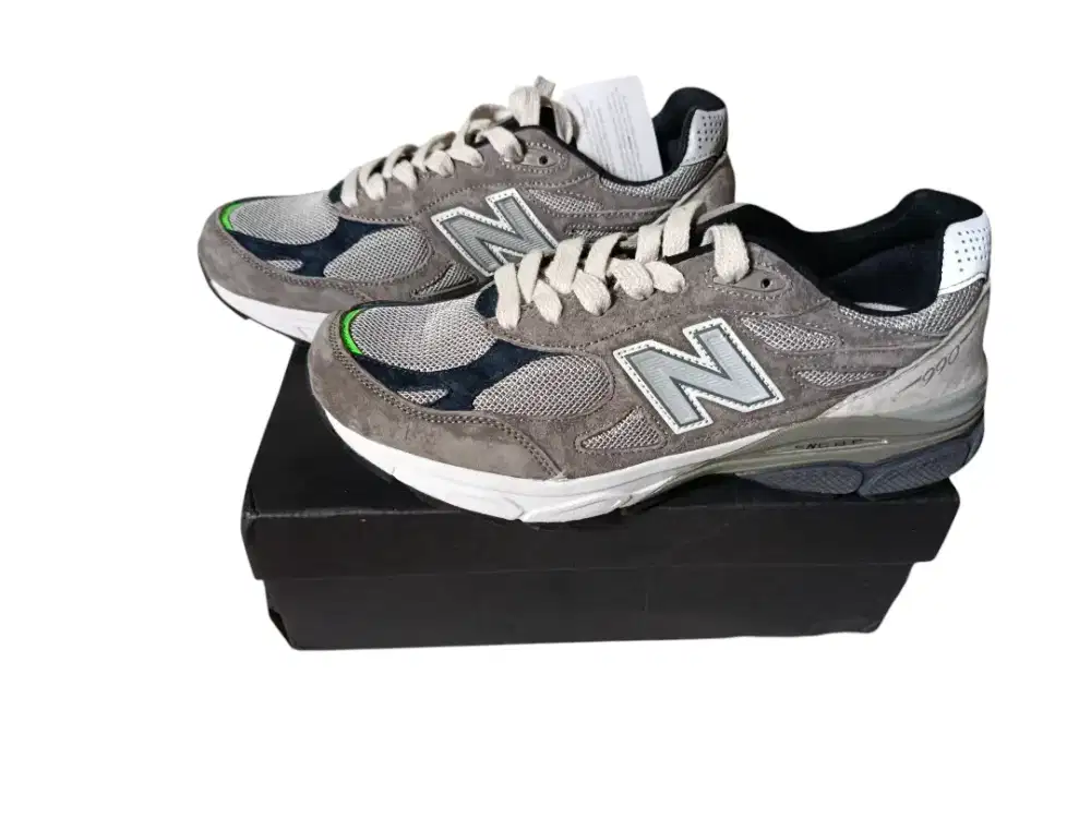 NB 990 Grey New
