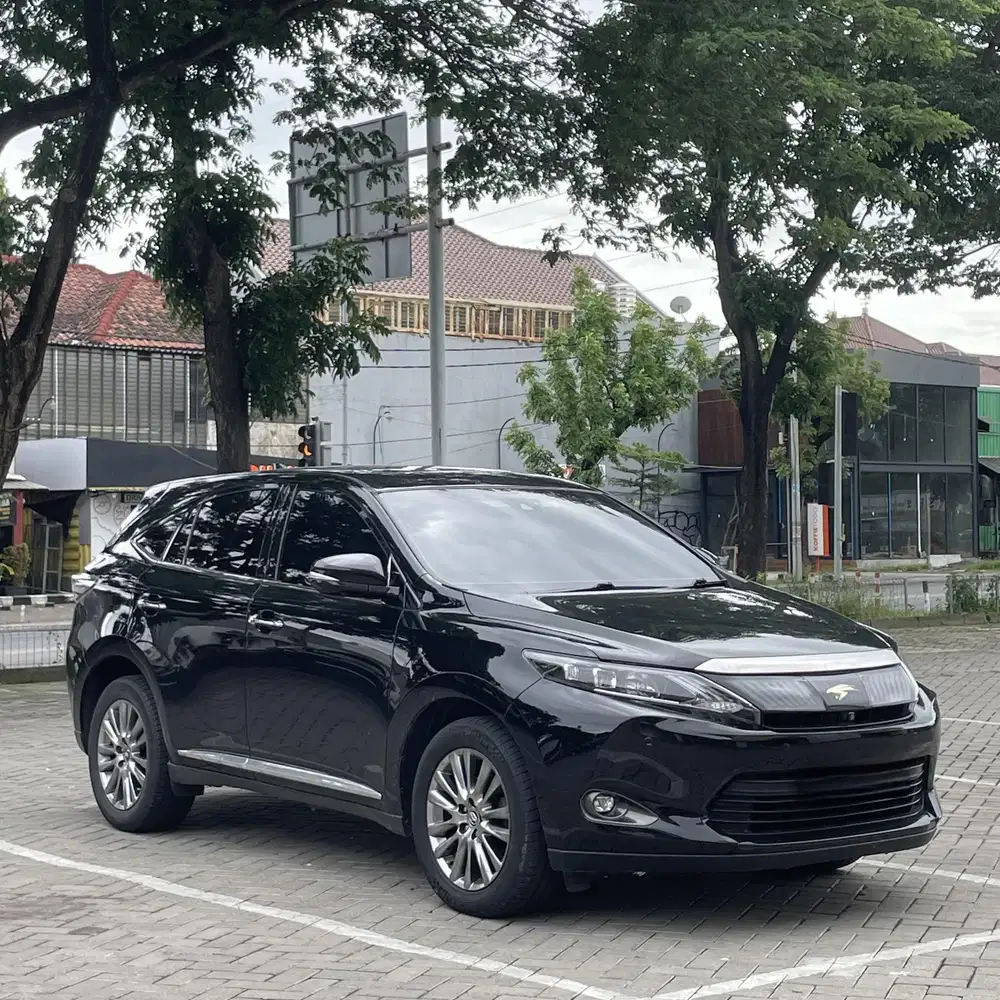TOYOTA HARRIER (XU60) CBU JBL PREMIUM SOUND 2014