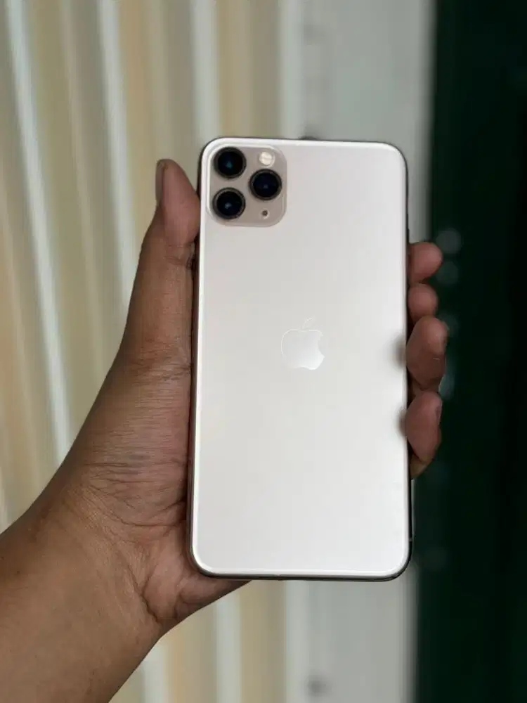 iphone 11 promax 256gb gold