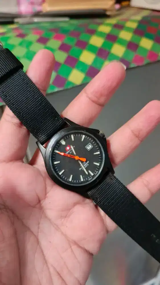 Jual Swiss army DHC pria