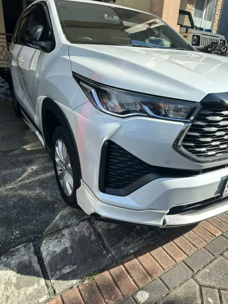 Dijual Innova Zenix V Modelista Non Hybrid pemakaian BULAN 2 thn 2023