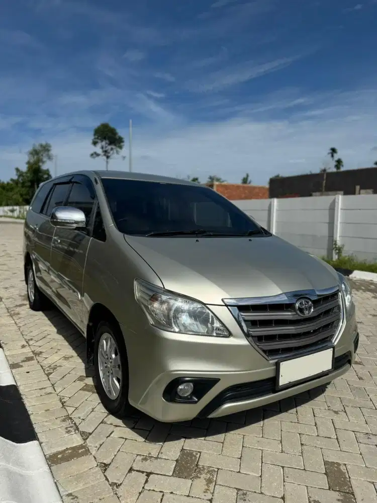 Innova 2.0 G Automatic 2013