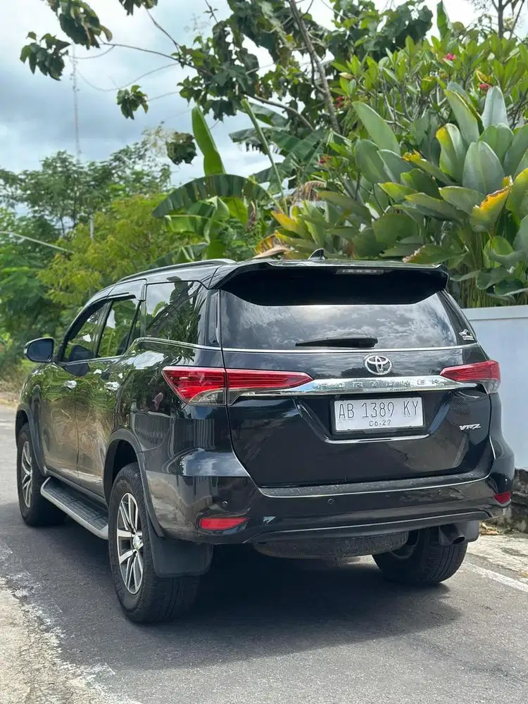 Fortuner vrz 2.4 matic 2017