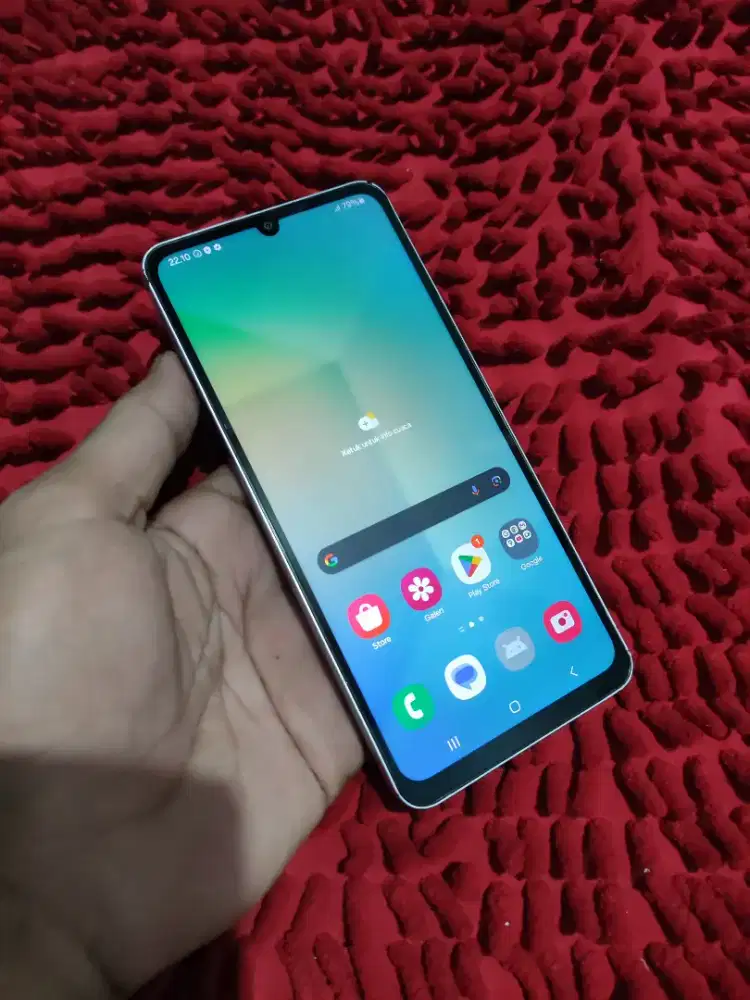 Samsung A06 ram 4+4 / 64no minus hp charger