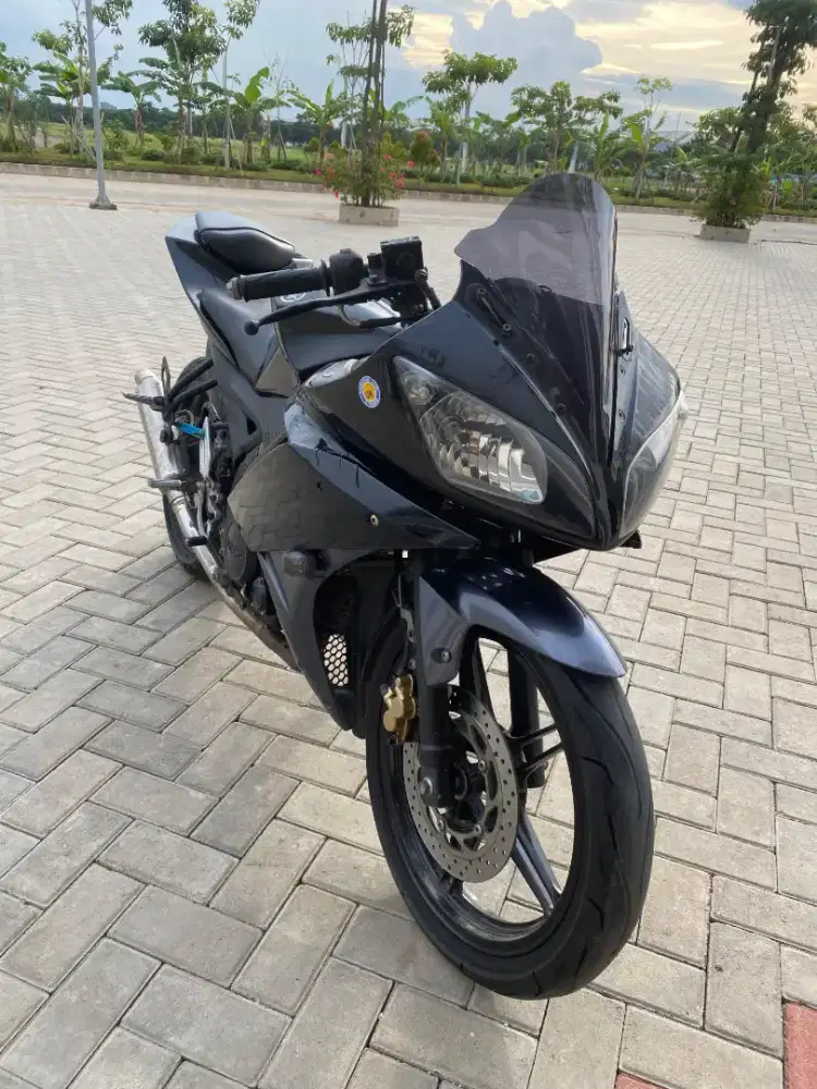 yamaha R15  2014
