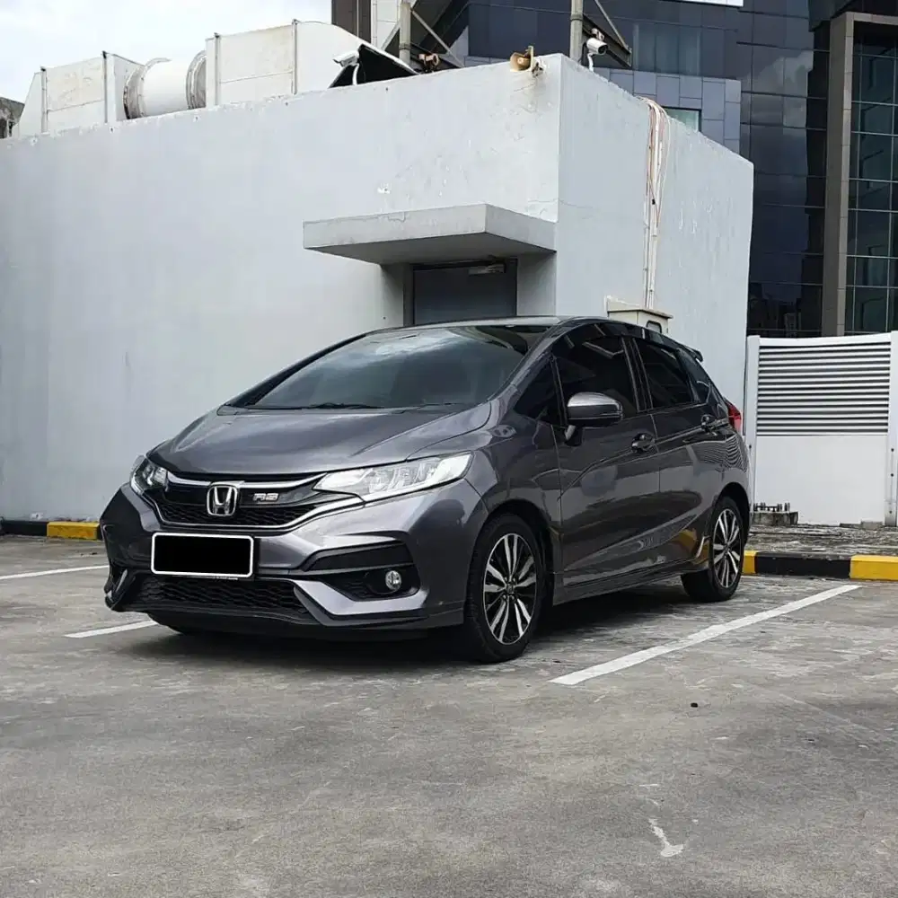 ‼️DP 20 JT‼️HONDA JAZZ RS A/T, MOBIL TERAWAT & SIAP PAKAI.