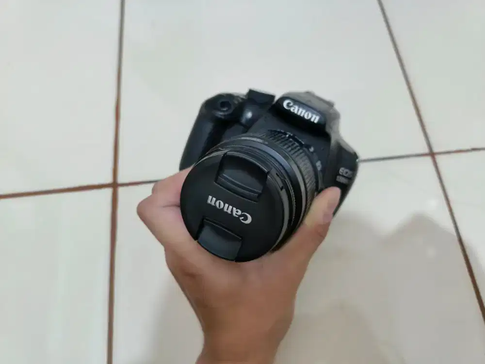 Canon EOS 1200D