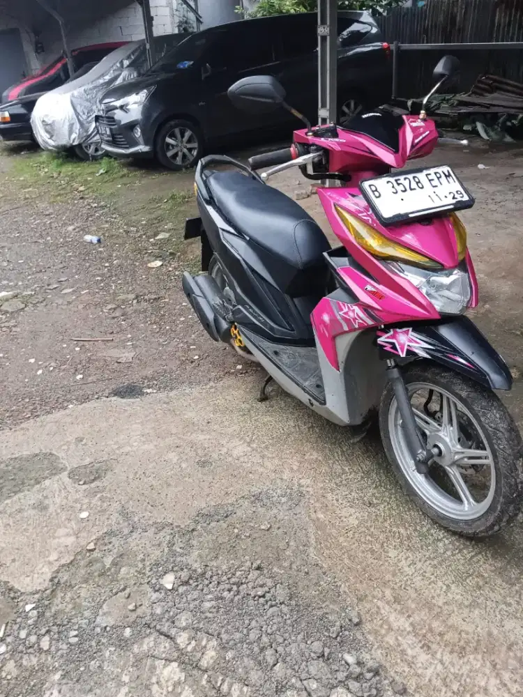 beat ECO THN 2019 plat depok lengkap