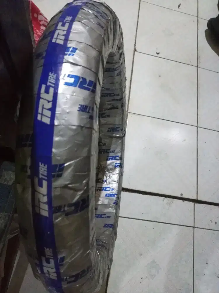 Ban baru IRC ukuran 90/90-17